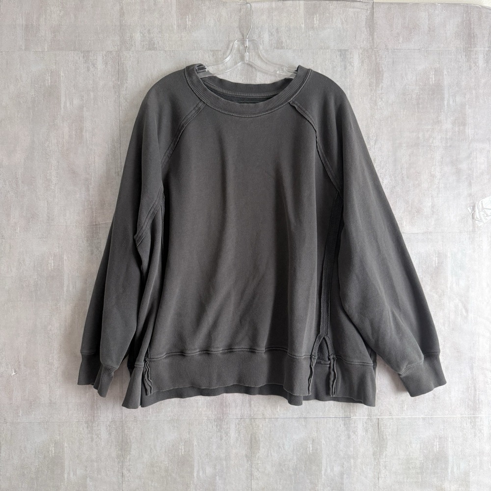 American Eagle Sweatshirt Women L Gray This Feels Seriously Lived In Oversized
